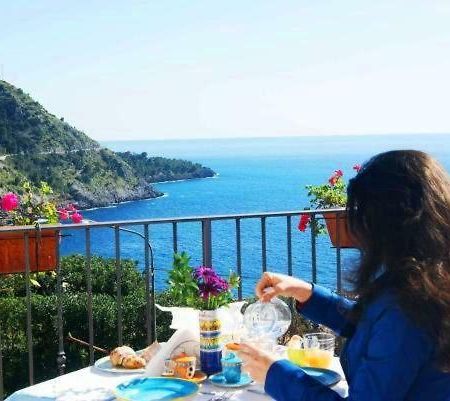 B&B La Casa Del Gelso Акуафредда Экстерьер фото